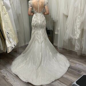 USED WEDDING DRESS - Mermaid Style
